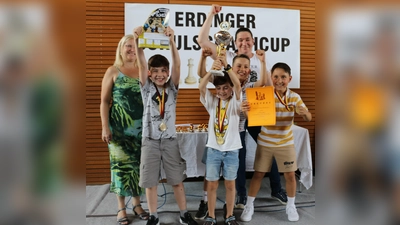 Die Mannschaft 1 der Grundschule am Ludwig-Simmet-Anger sicherte sich den ersten Platz in der Wertung der Grundschulen. (Foto: Montessori Verein Erding)