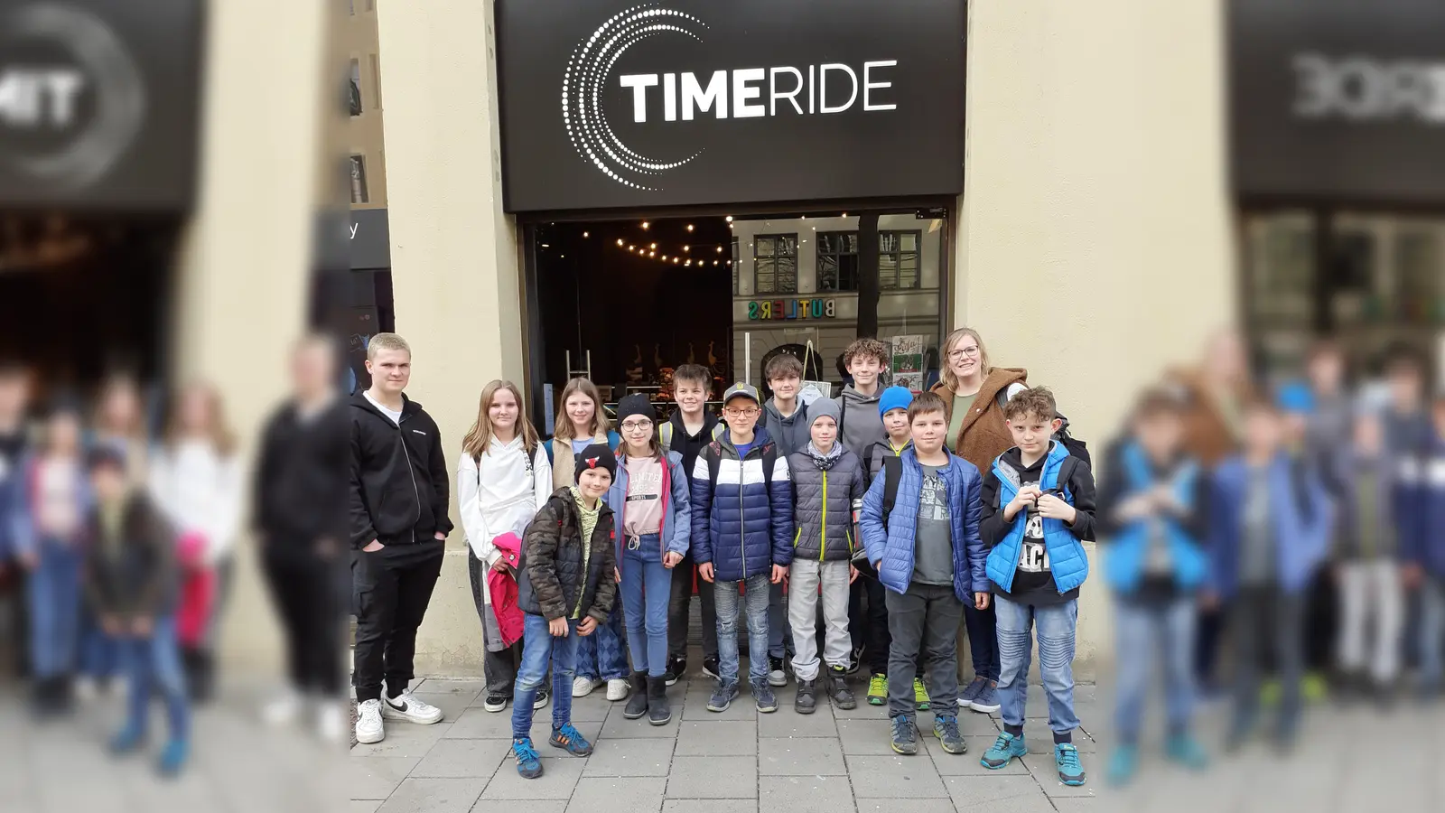 Auer Jugendliche waren in den Ferien in München unterwegs. (Foto: Markt Nandlstadt)