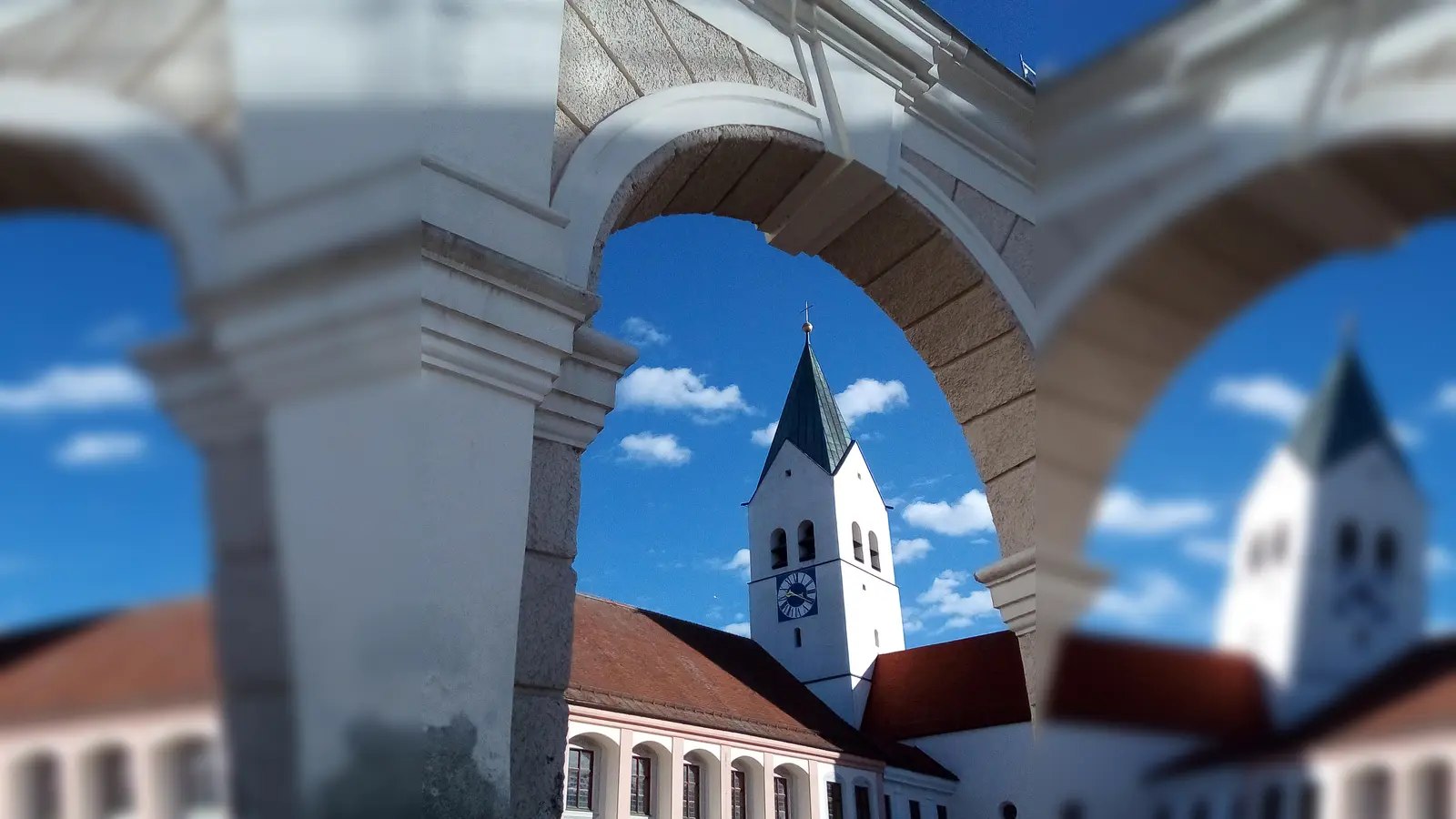 Im Freisinger Dom ertönen an den Feiertagen festliche Klänge. (Foto: Stefan Dohl)