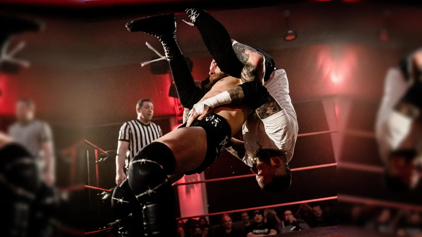 Die Erding Wrestling Show ist nichts für zarte Gemüter. (Foto: Ch. Haas)