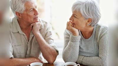 Auch beim letzten Weg möchten wir Menschen am liebsten nichts dem Zufall überlassen - und die Modalitäten der eigenen Bestattung zu Lebzeiten selbst bestimmen. (Foto: djd/Algordanza Erinnerungsdiamanten/Getty)