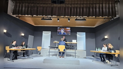 Mit ihrem neuen Stück wirft die Bühne Moosburg eine moralische Frage in den Raum. (Foto: John)