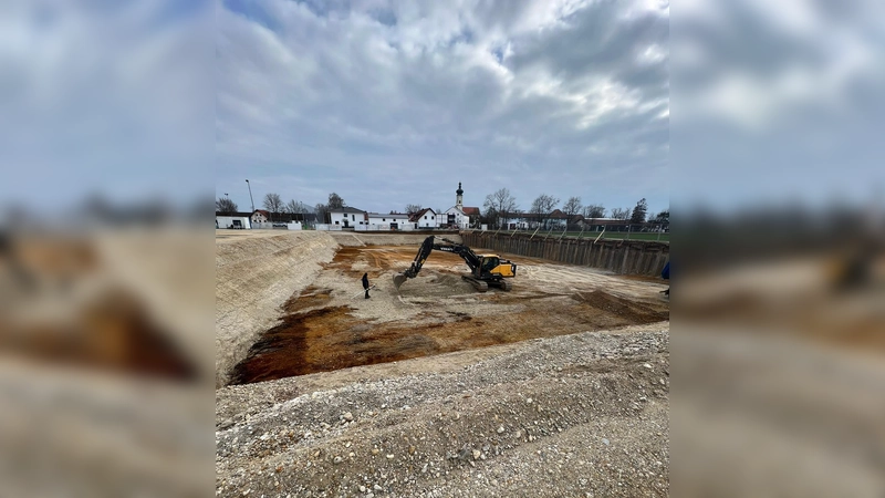 Ein Großprojekt entsteht derzeit in Berglern. (Foto: Adrian Scharl)