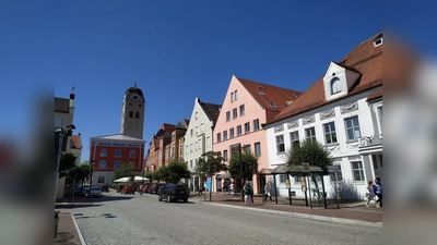 Die Stadt Erding erhält für ihre Altstadt 228.000 Euro aus dem Bund-Länder-Städtebauförderungsprogramm. (Foto: std)