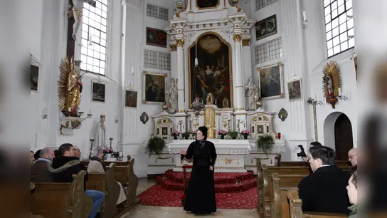 Die Bürger- und Brauerführungen laufen nun mit neuem Konzept ab. Hier agiert Tamara Peinelt als Katharina Fischer. (Foto: VSG/Thorsten Neidlein)