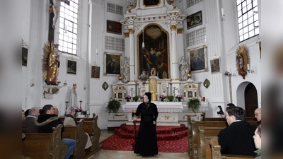 Die Bürger- und Brauerführungen laufen nun mit neuem Konzept ab. Hier agiert Tamara Peinelt als Katharina Fischer. (Foto: VSG/Thorsten Neidlein)