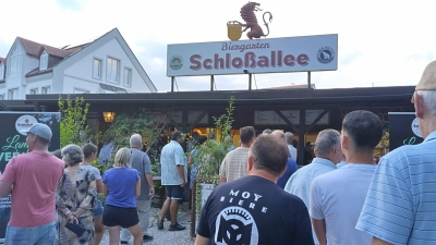 Seit 1926 gibt es den Biergarten „Schlossallee Haag” an der Amper. (Foto: bro)