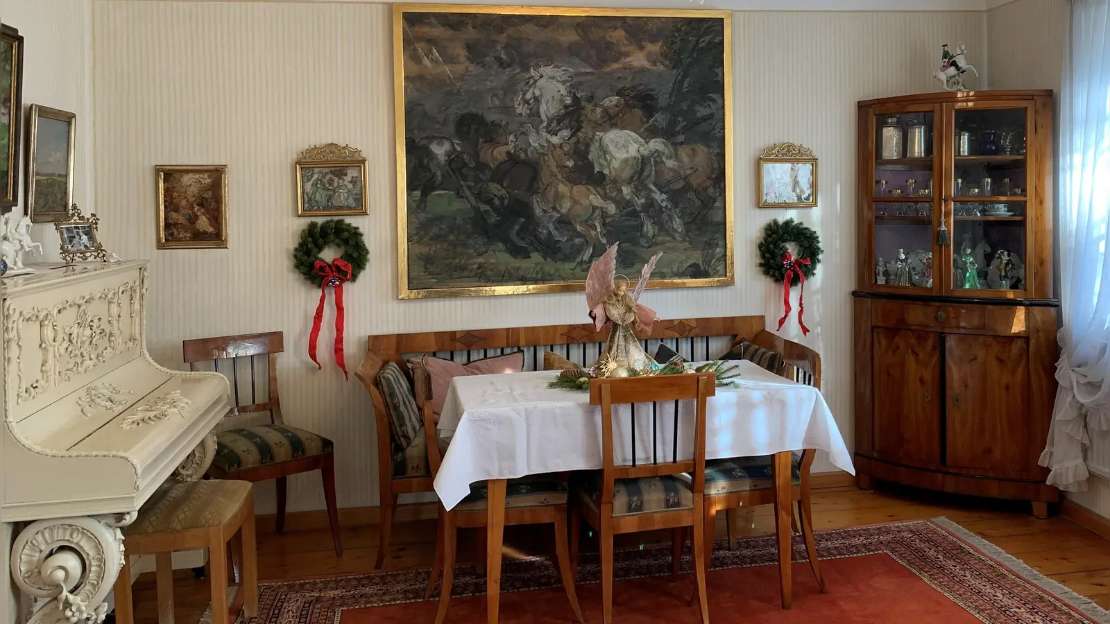 Das Museum F. X. Stahl präsentiert sich derzeit adventlich geschmückt. (Foto: Museum Franz Xaver Stahl)