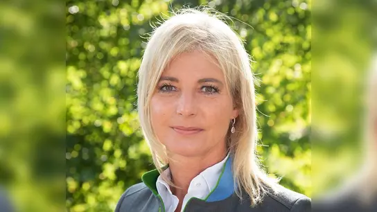 Familienministerin Ulrike Scharf dankte dem Markt Wartenberg und dem Personal für die optimale Kinderbetreuung. (Foto: ar/Tina Nötel)