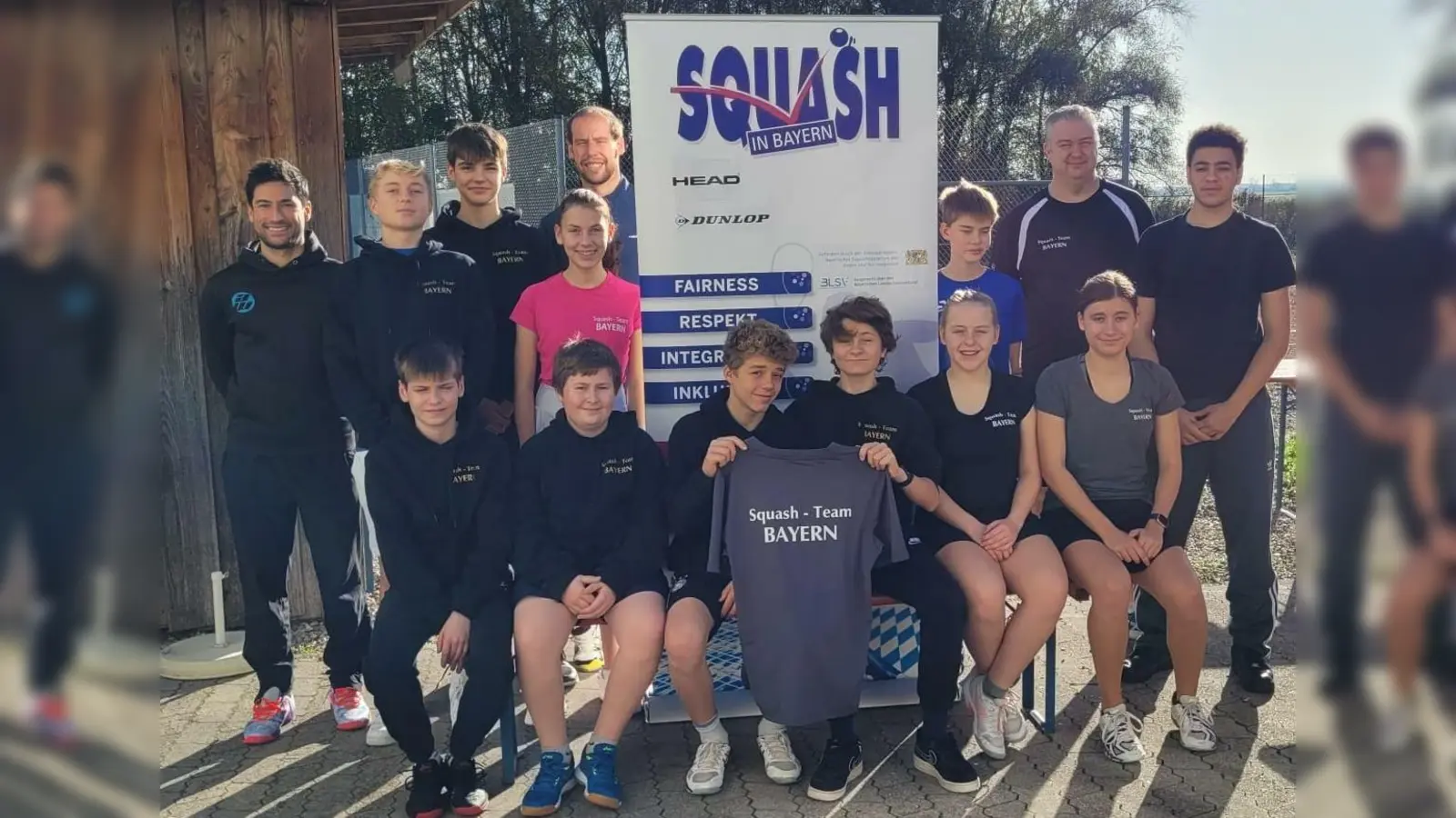 Die Jugendlichen konnten mit Größen des Squash-Sports trainieren. (Foto: Rudi Rohrmüller, Squash in Bayern)