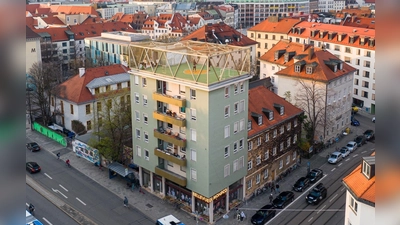 In seinem Vortrag berichtet Matthias Marschner über die Sanierung des Bellevue di Monaco.  (Foto: Matthias Marschner)