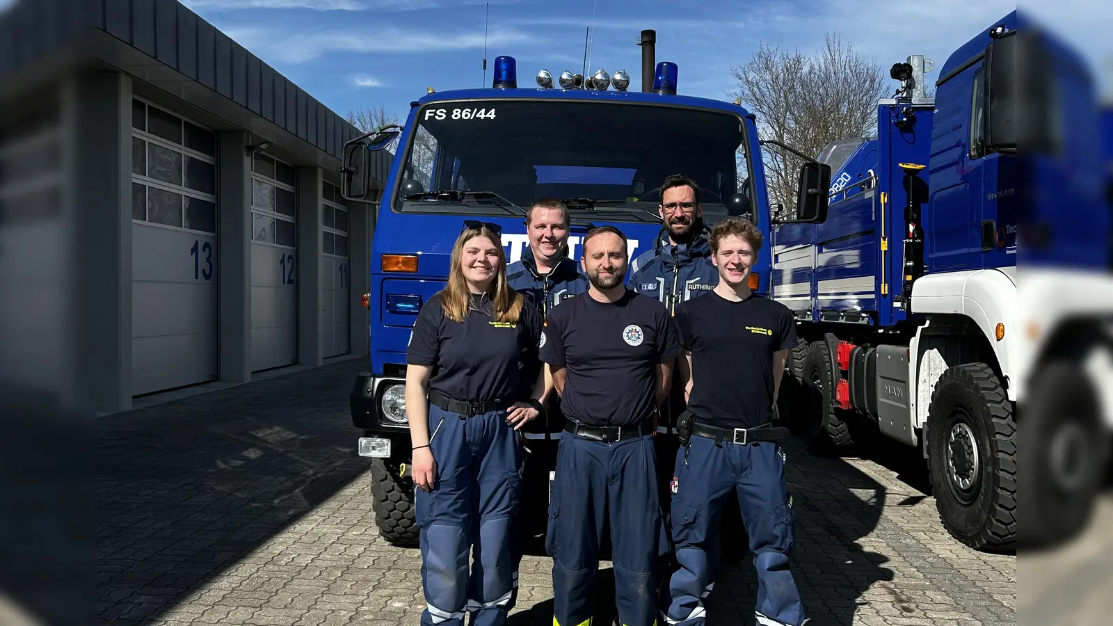 Die fünf neuen Ladekranführer im Ortsverband Freising: Carina Wüst, Jonas Podlinski, Florian Wildmoser, Christoph Rüthing und Simon Kilian (v. l.). (Foto: THW)